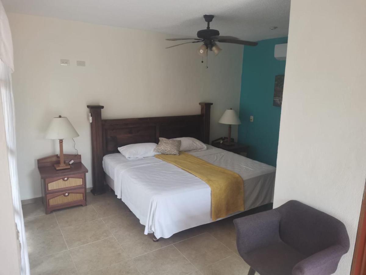 Hotel Hacienda Valentina Playa del Carmen Zewnętrze zdjęcie