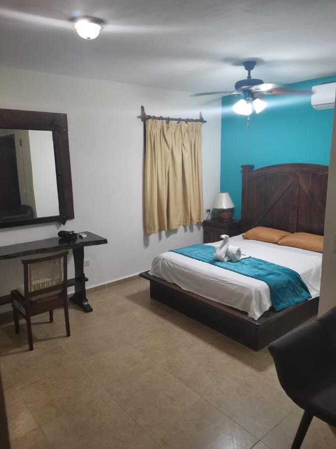 Hotel Hacienda Valentina Playa del Carmen Zewnętrze zdjęcie