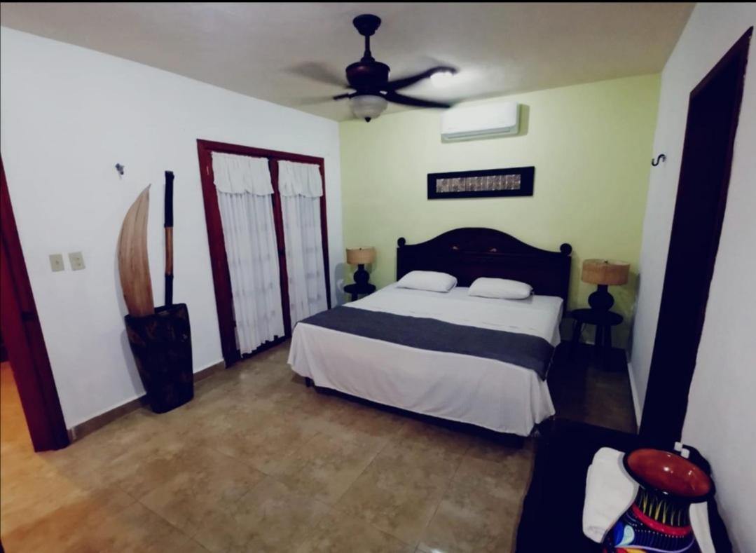 Hotel Hacienda Valentina Playa del Carmen Zewnętrze zdjęcie